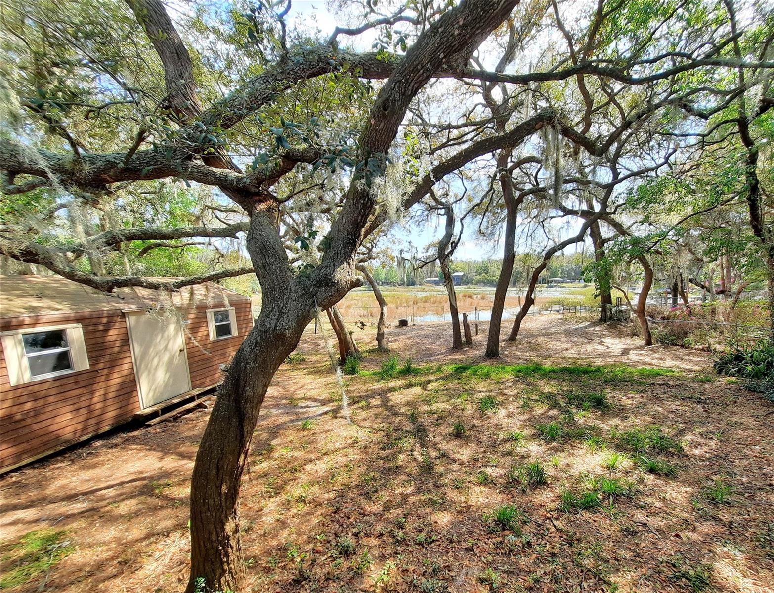 LAZY ACRES - Residential