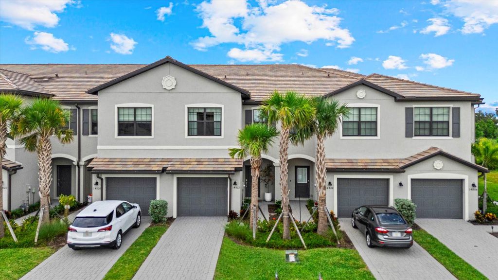 Photo of 14812 Lyla Terrace, Lakewood Ranch, FL 34211 (MLS # A4664285)
