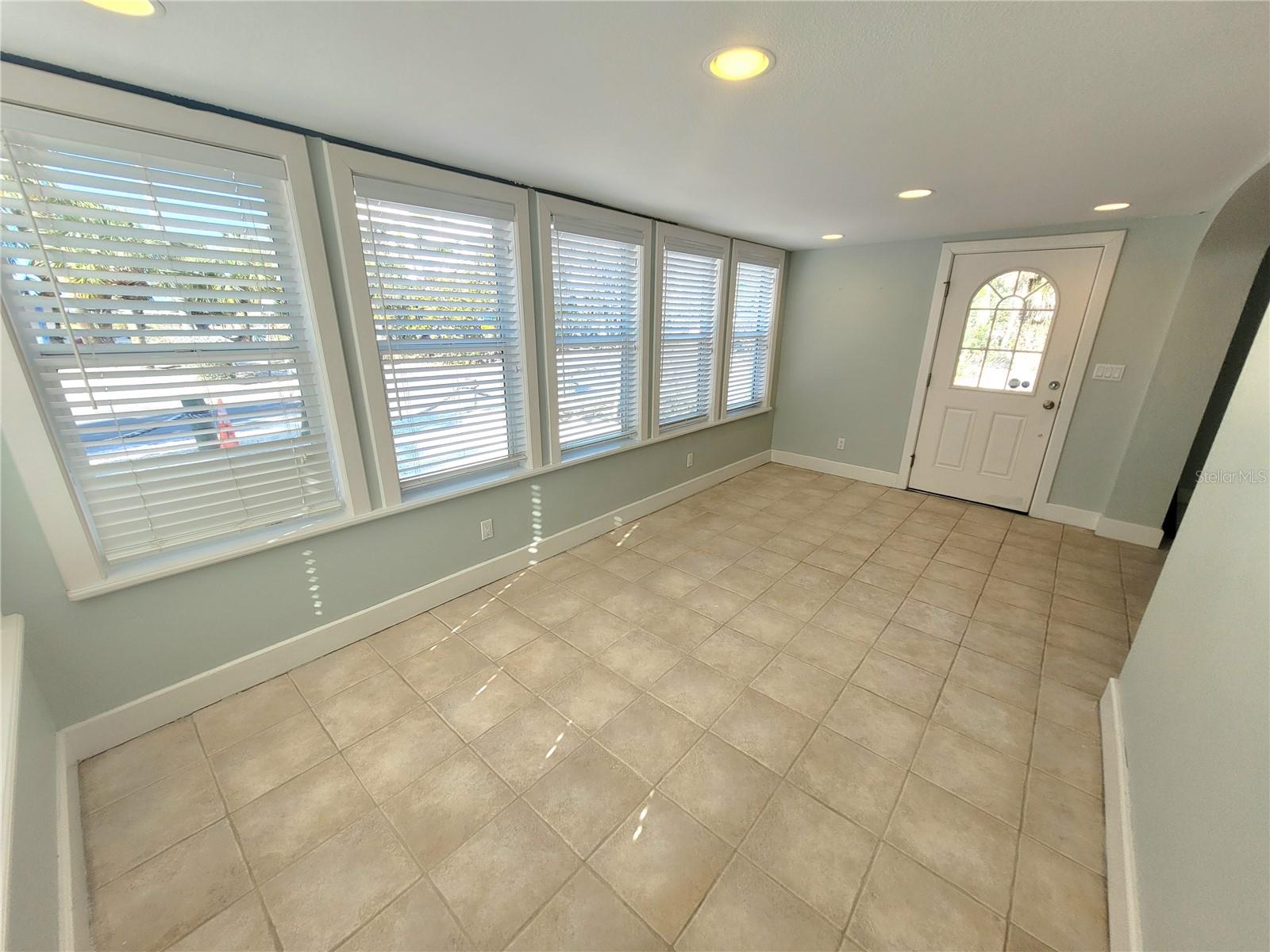 CONEY ISLAND - Residential Lease