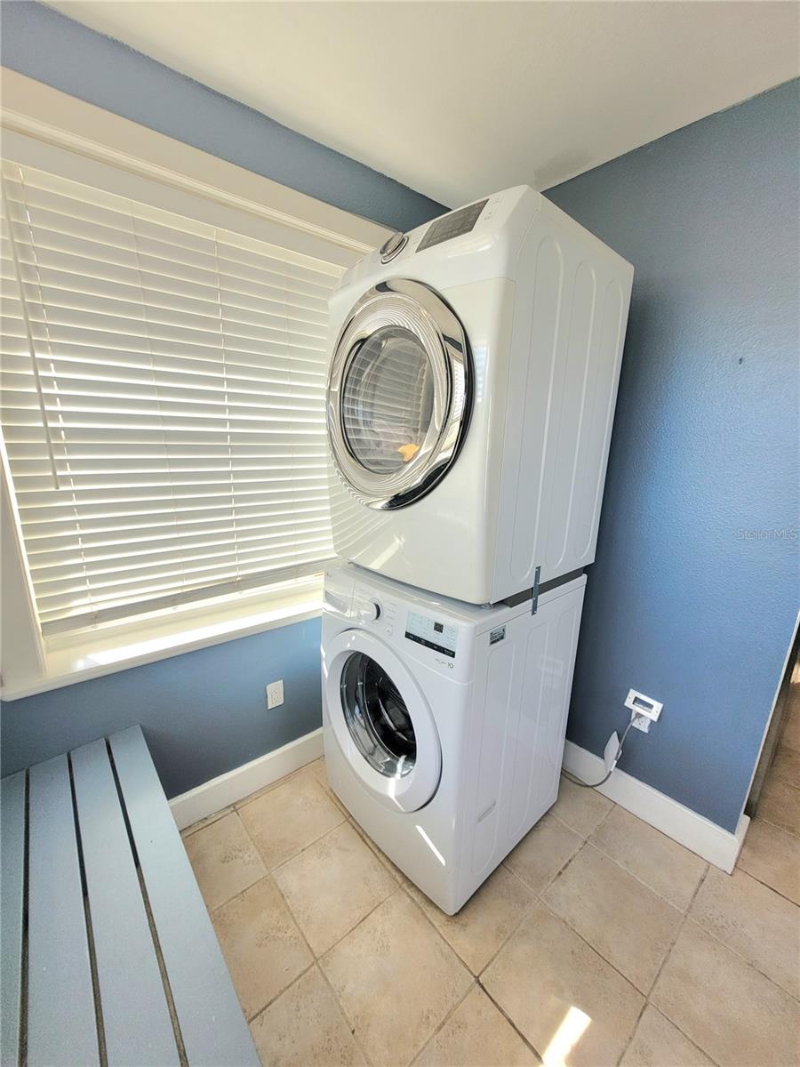 CONEY ISLAND - Residential Lease