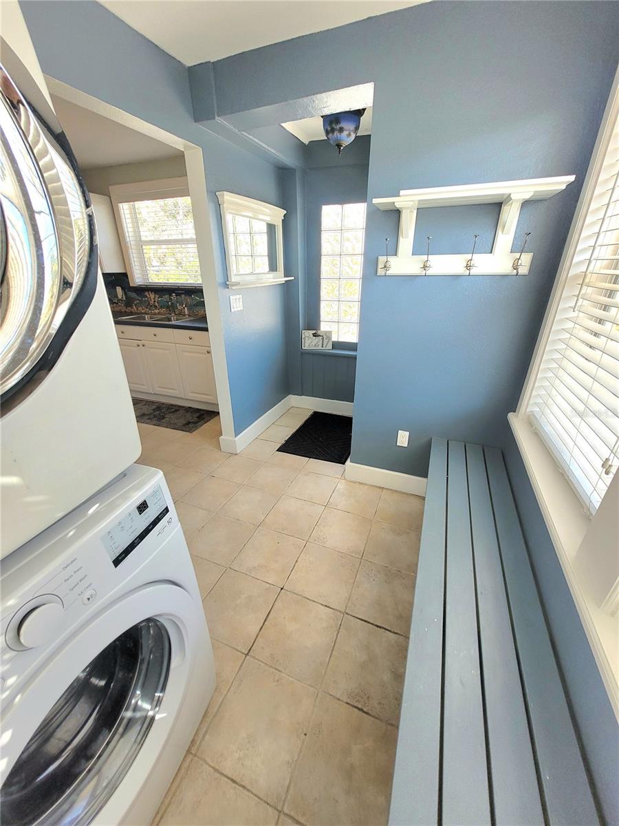 CONEY ISLAND - Residential Lease