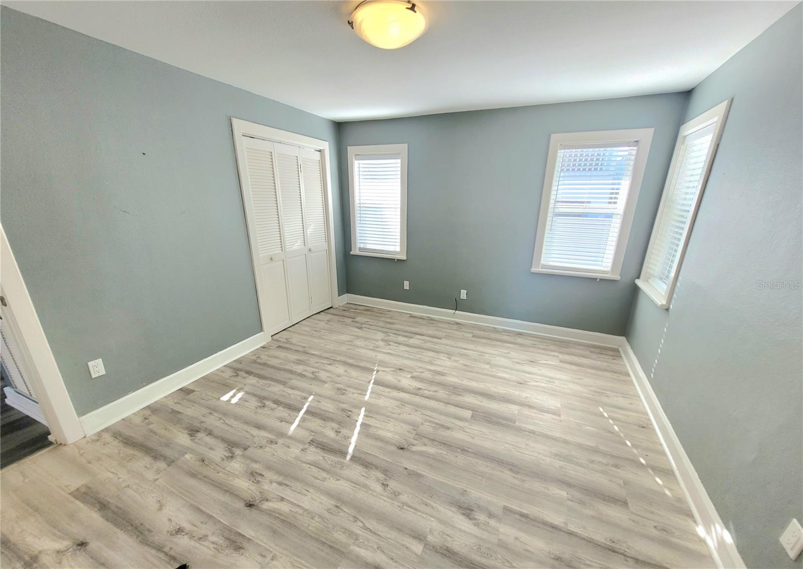 CONEY ISLAND - Residential Lease