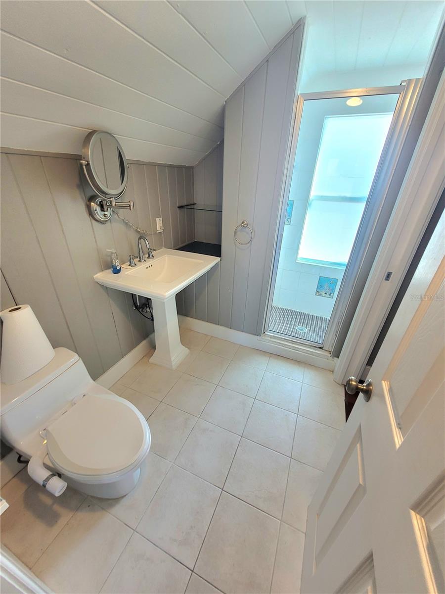 CONEY ISLAND - Residential Lease