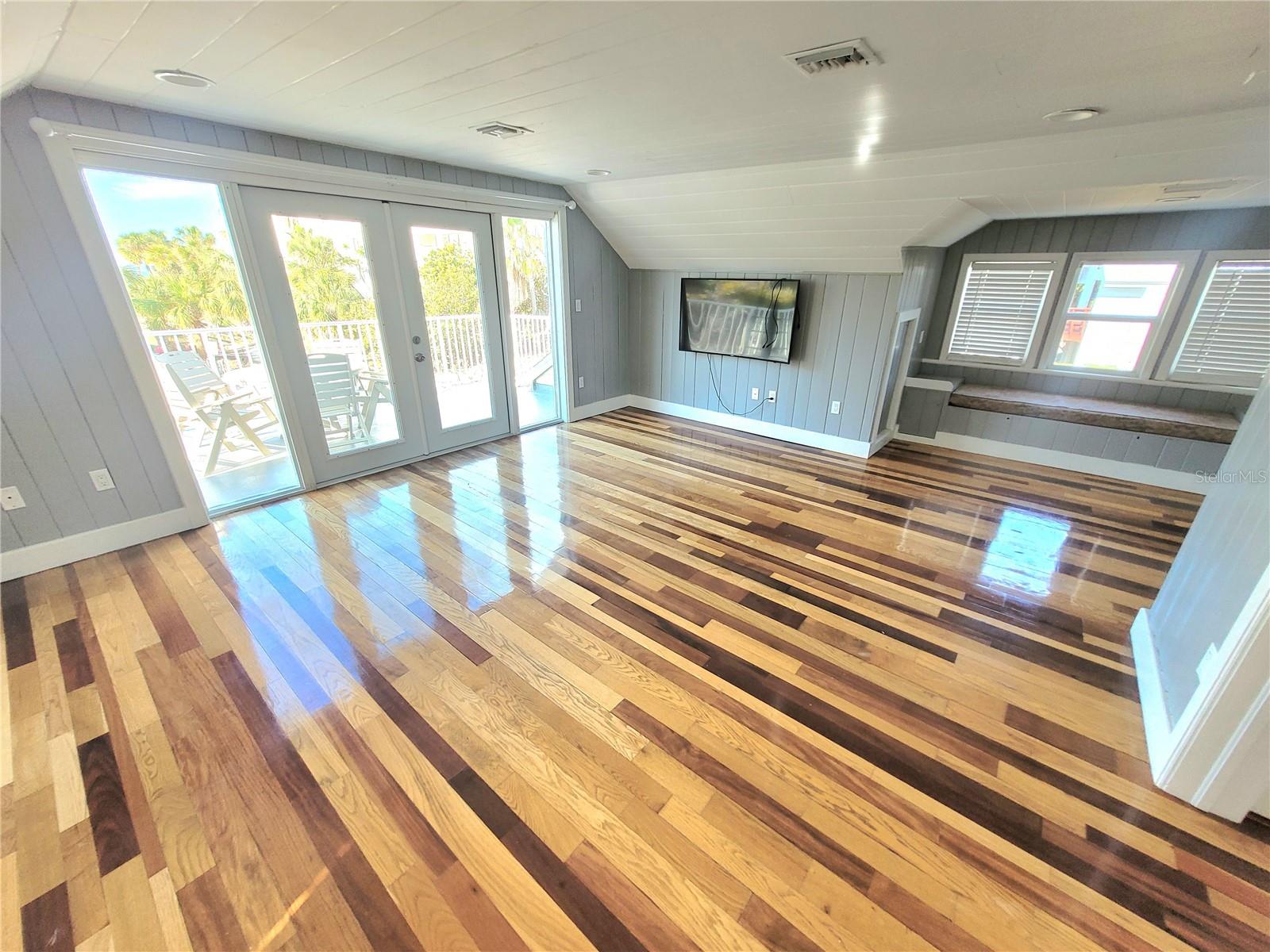 CONEY ISLAND - Residential Lease