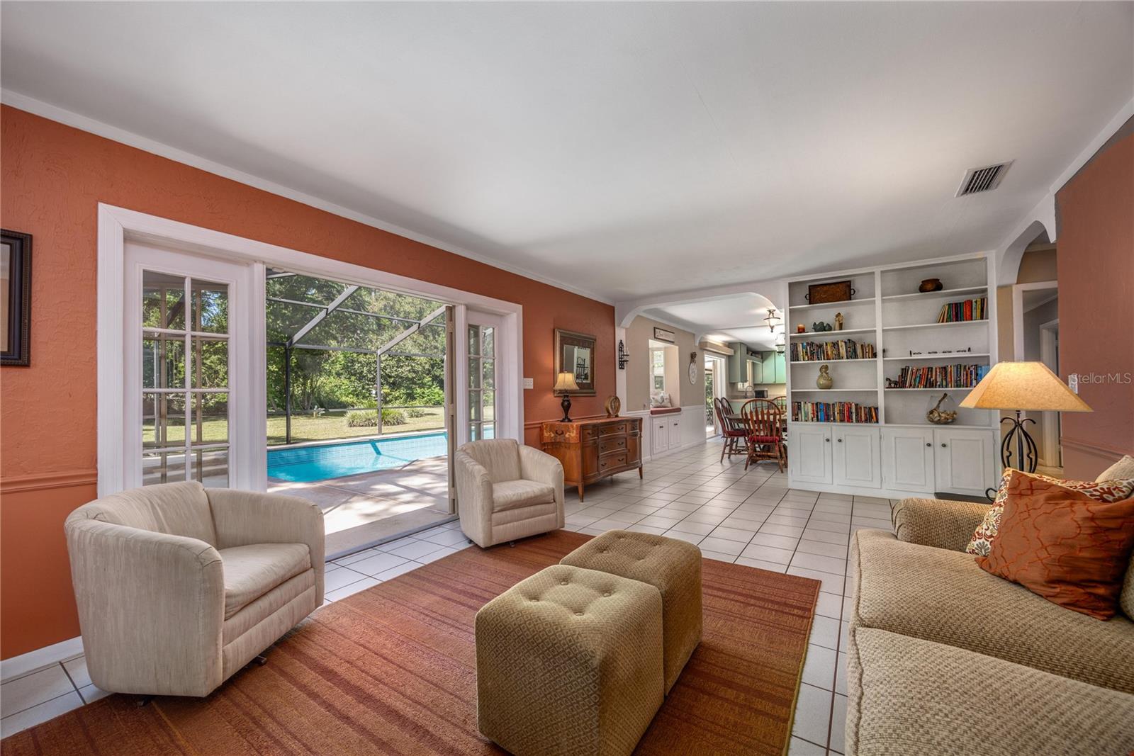 DURANT ESTATES - Residential