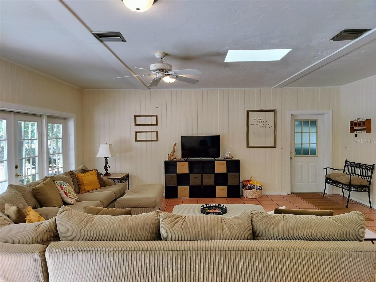 DURANT ESTATES - Residential