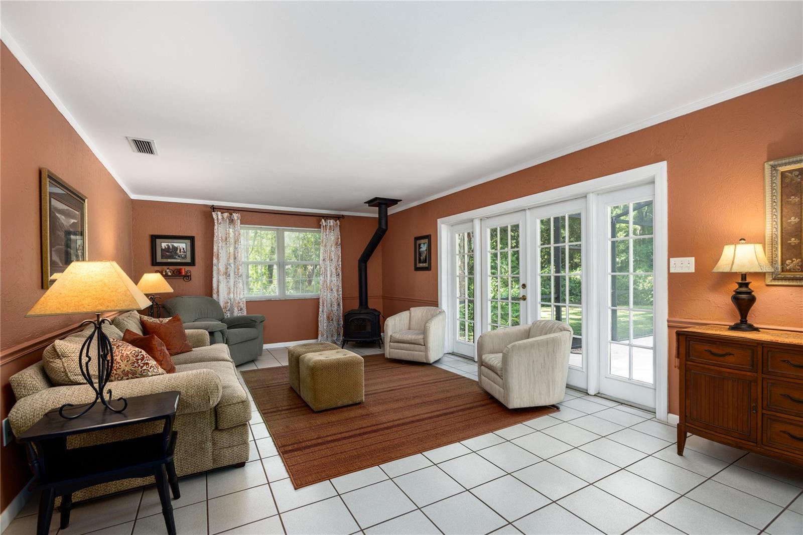 DURANT ESTATES - Residential