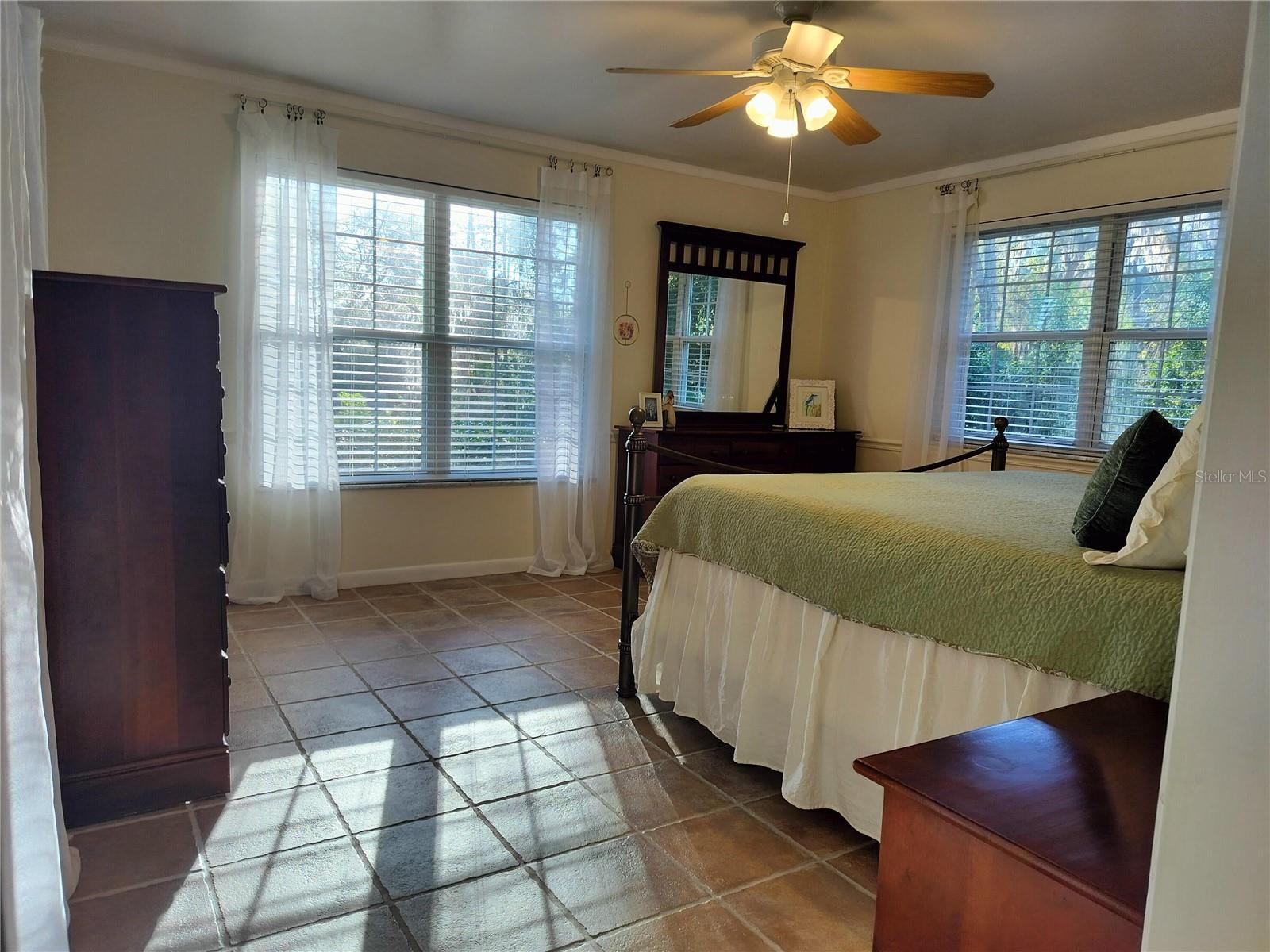 DURANT ESTATES - Residential