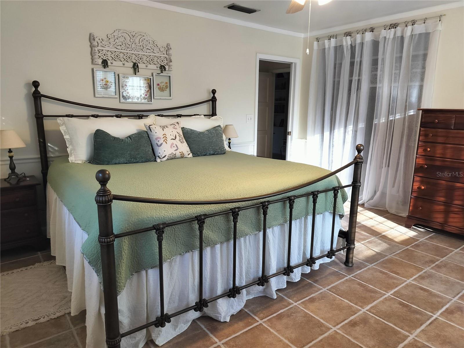 DURANT ESTATES - Residential