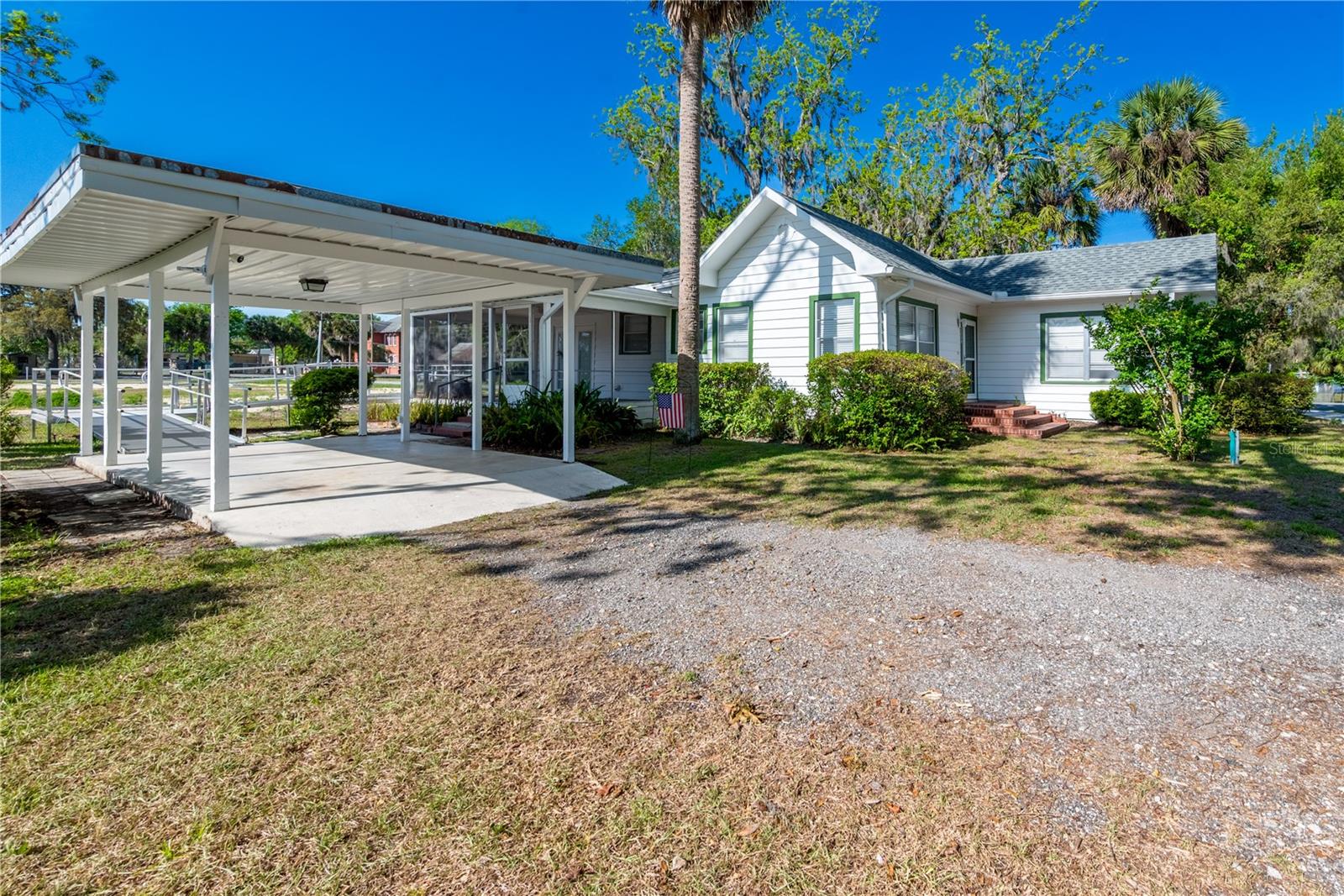 CARTERS ADD TO NEWBERRY - Residential