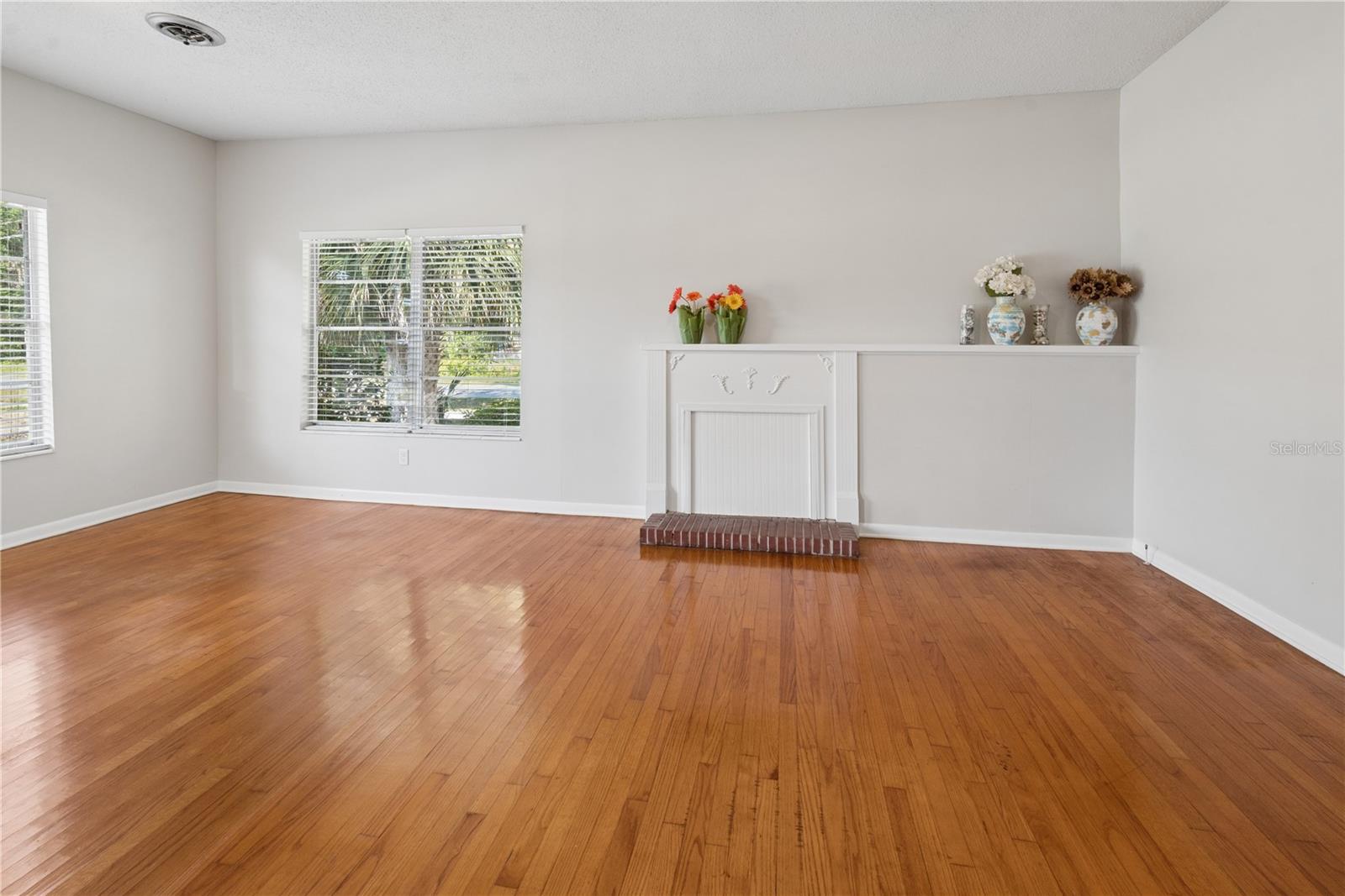 CARTERS ADD TO NEWBERRY - Residential