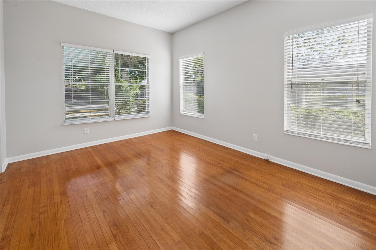 CARTERS ADD TO NEWBERRY - Residential