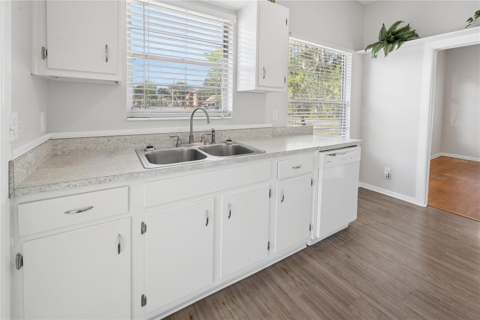 CARTERS ADD TO NEWBERRY - Residential