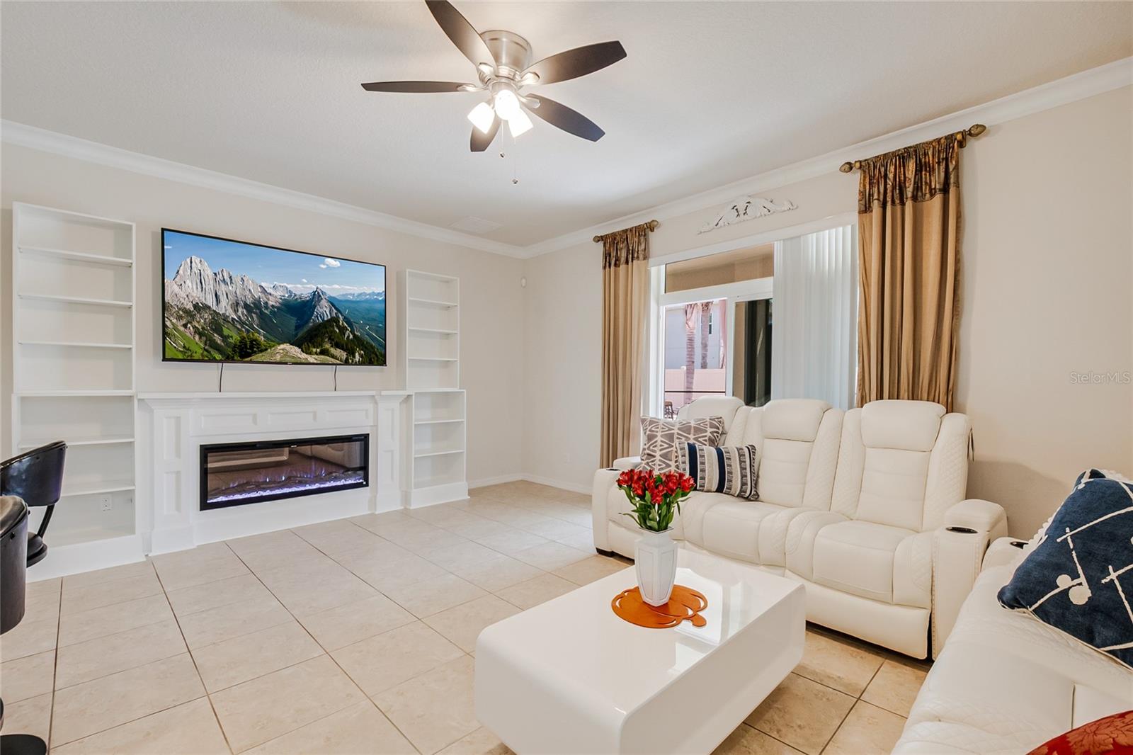 LESTER RIDGE - Residential