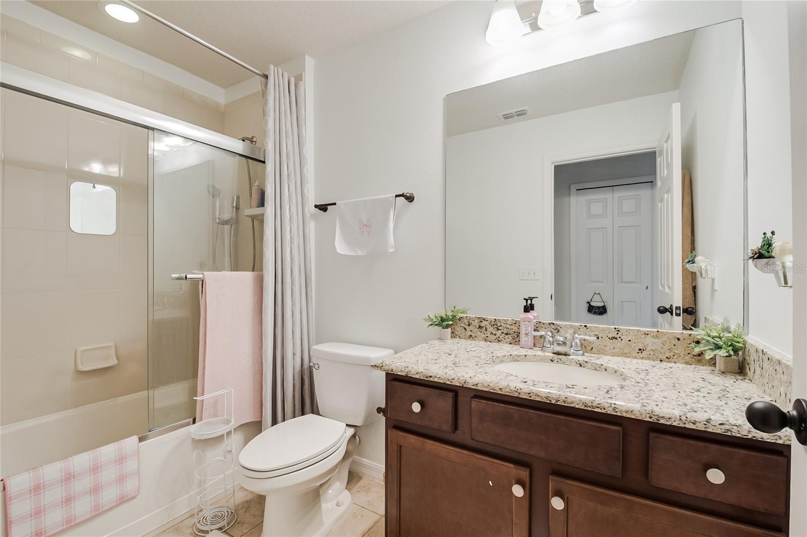 LESTER RIDGE - Residential