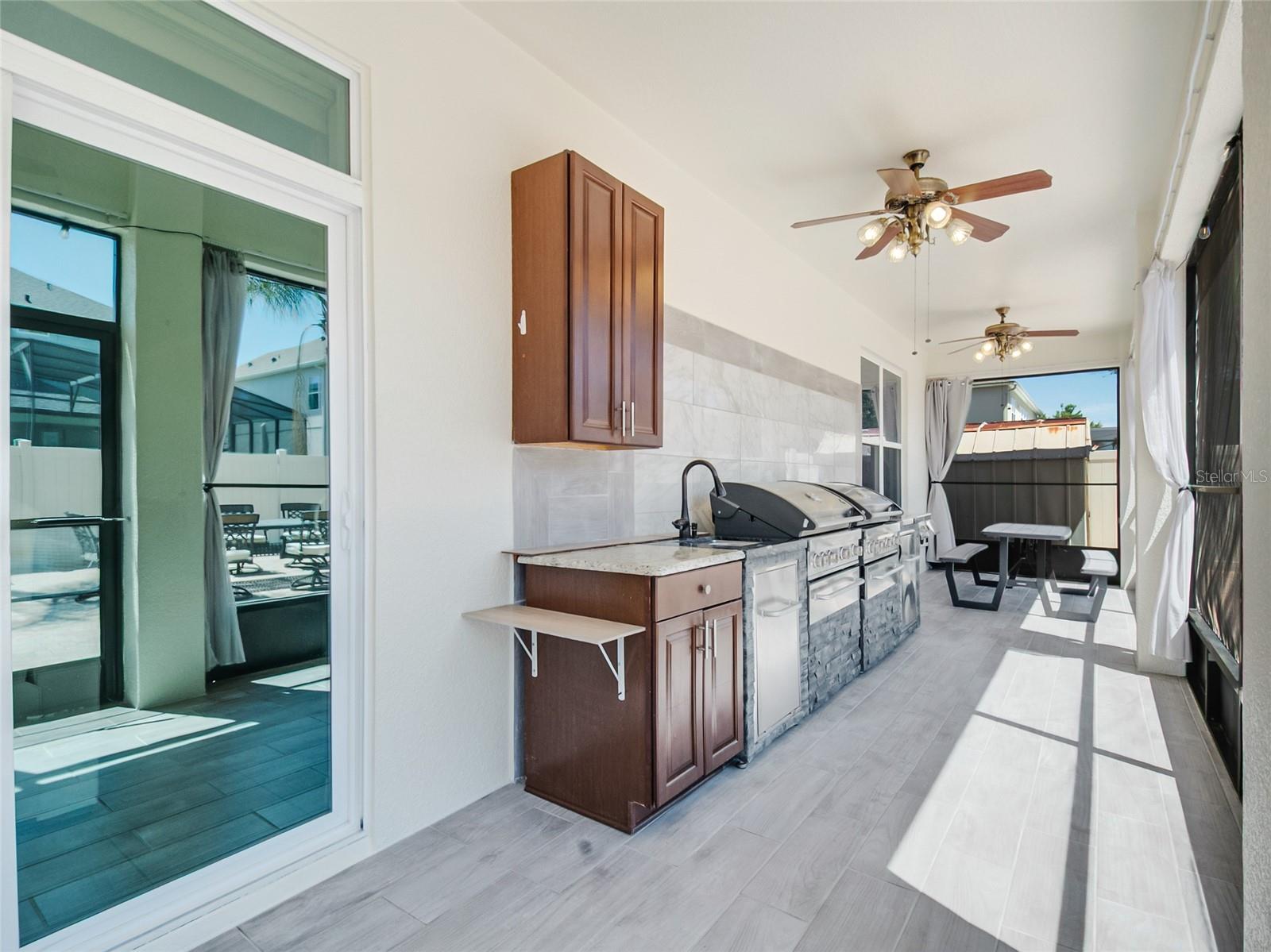 LESTER RIDGE - Residential