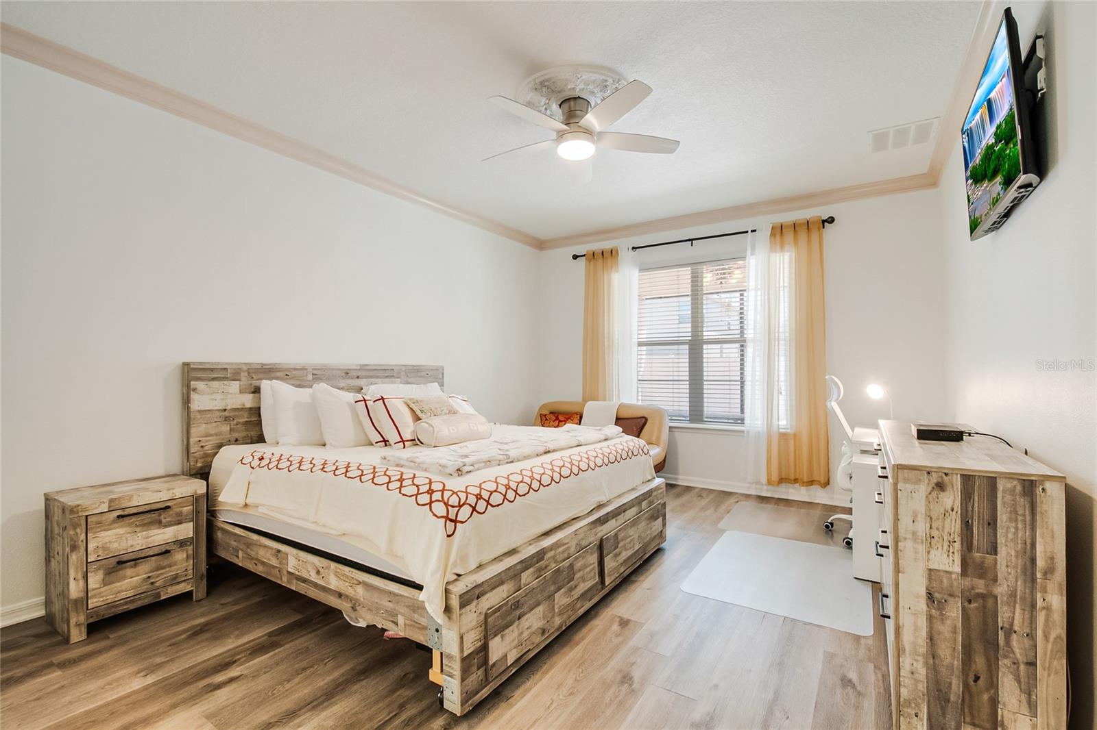 LESTER RIDGE - Residential