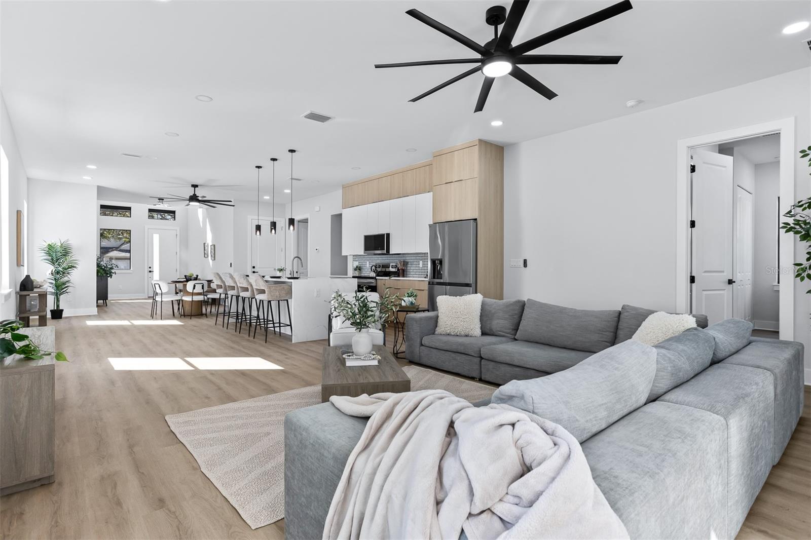 EAST INTERBAY AREA - Residential