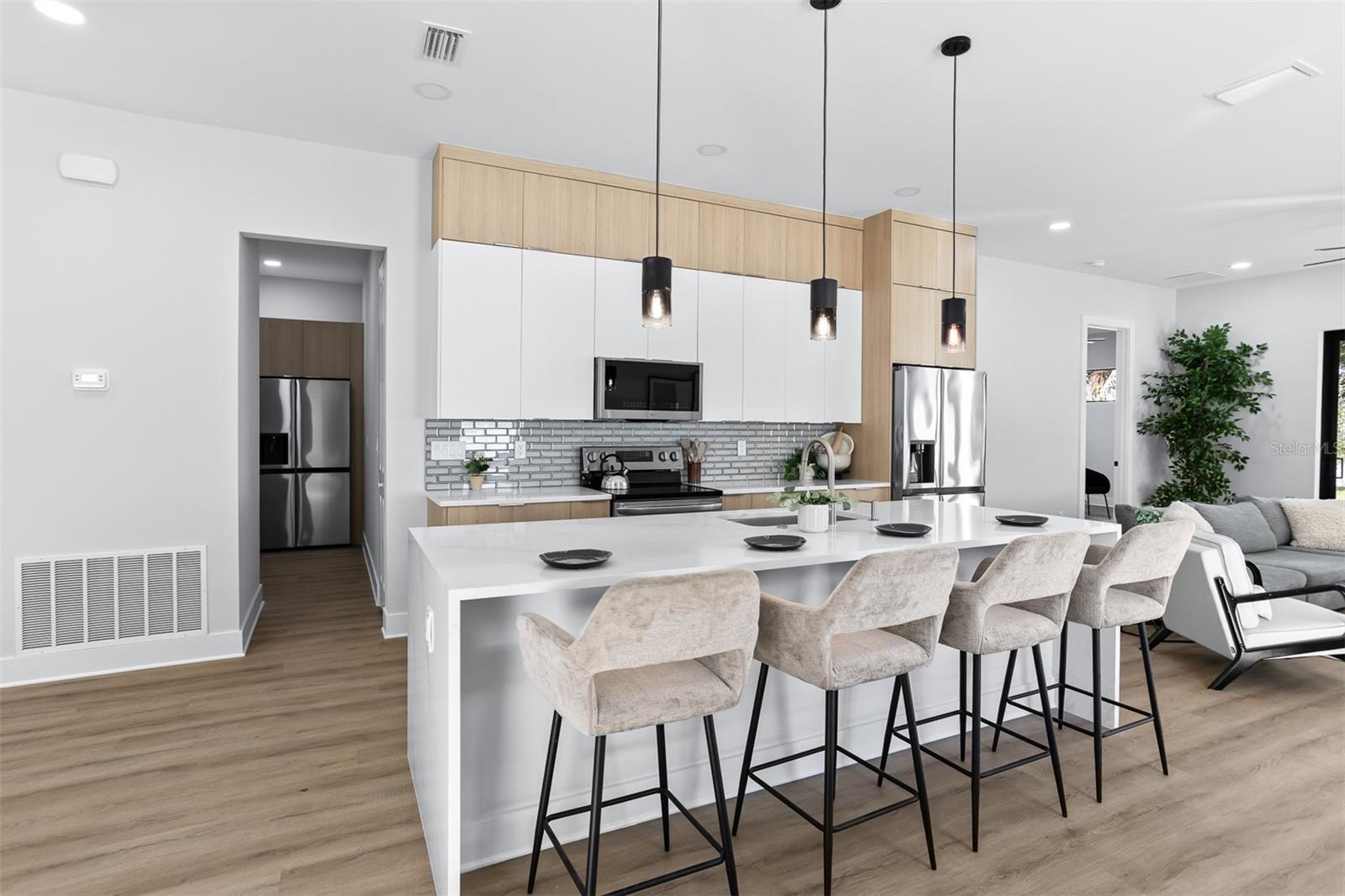 EAST INTERBAY AREA - Residential