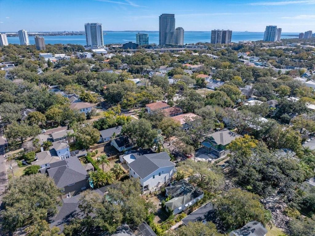 Photo of 3311 W Palmira Avenue, Tampa, FL 33629 (MLS # TB8469888)