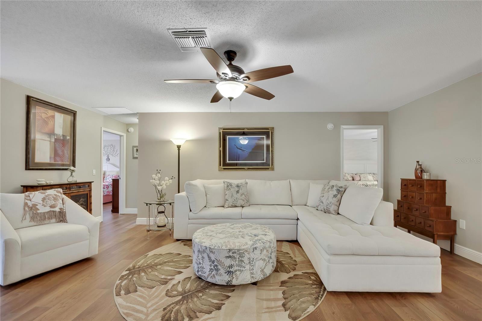 7052 SPARKLING CREEK COURT