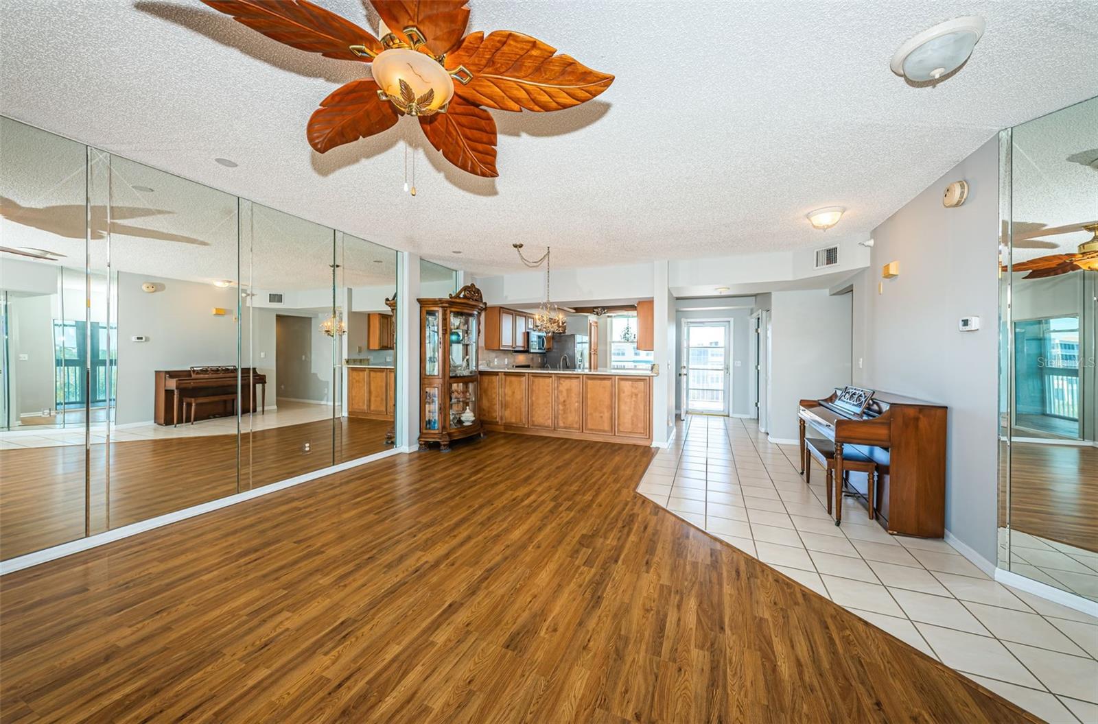 SHORES OF LONG BAYOU CONDO - Residential