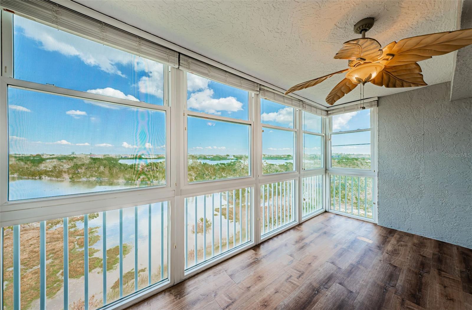 SHORES OF LONG BAYOU CONDO - Residential
