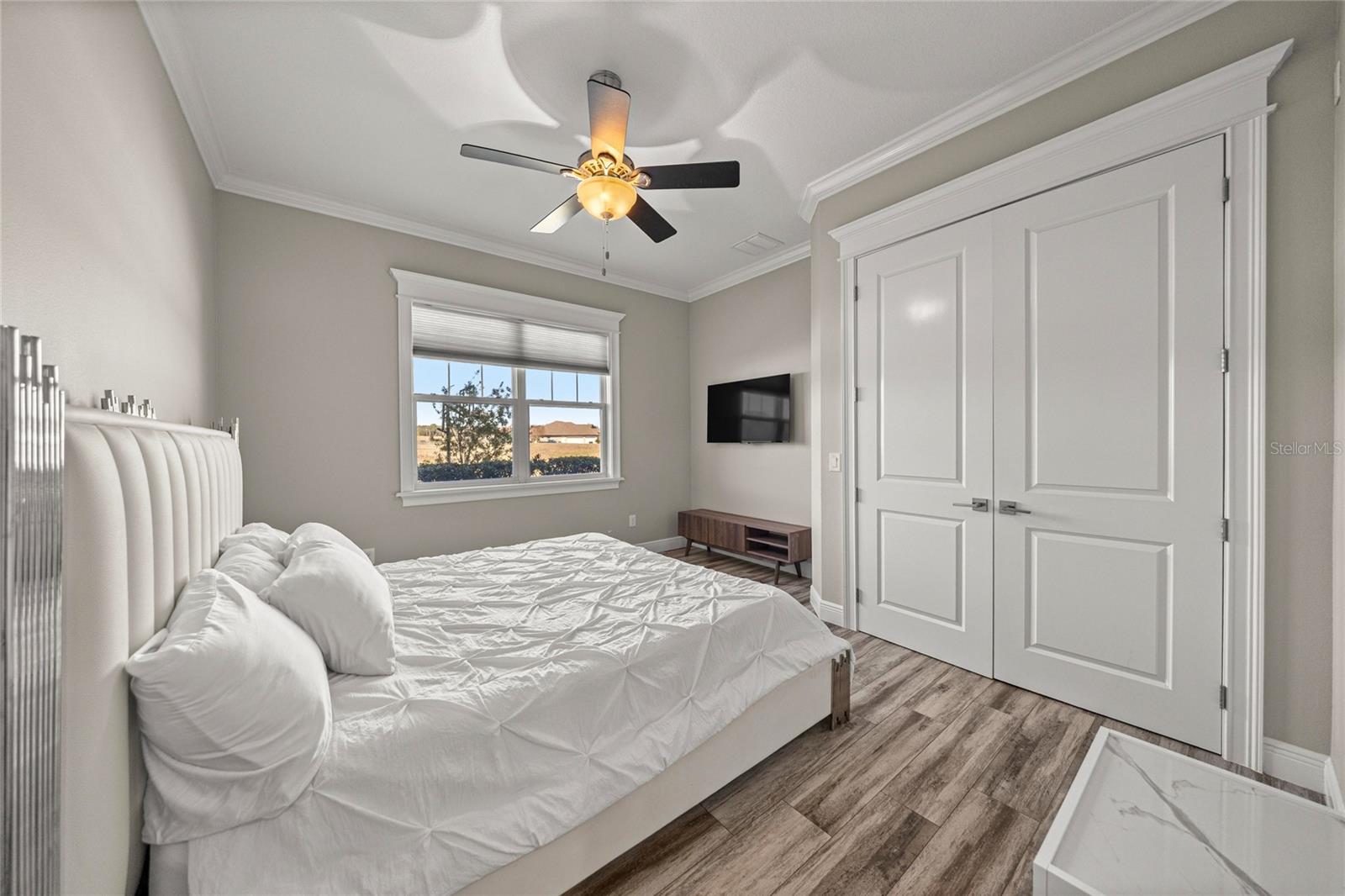 IRISH ACRES - Residential