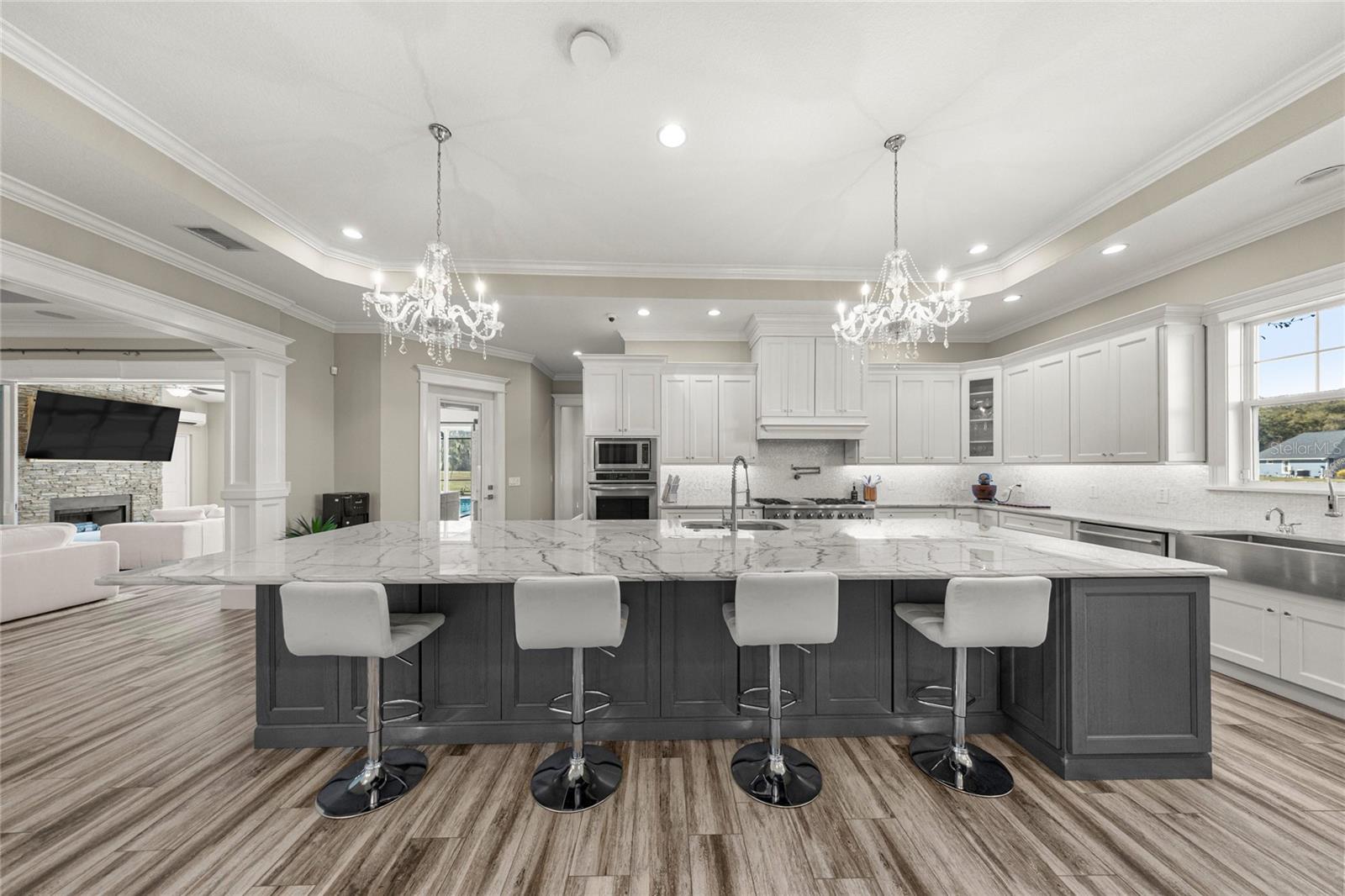 IRISH ACRES - Residential