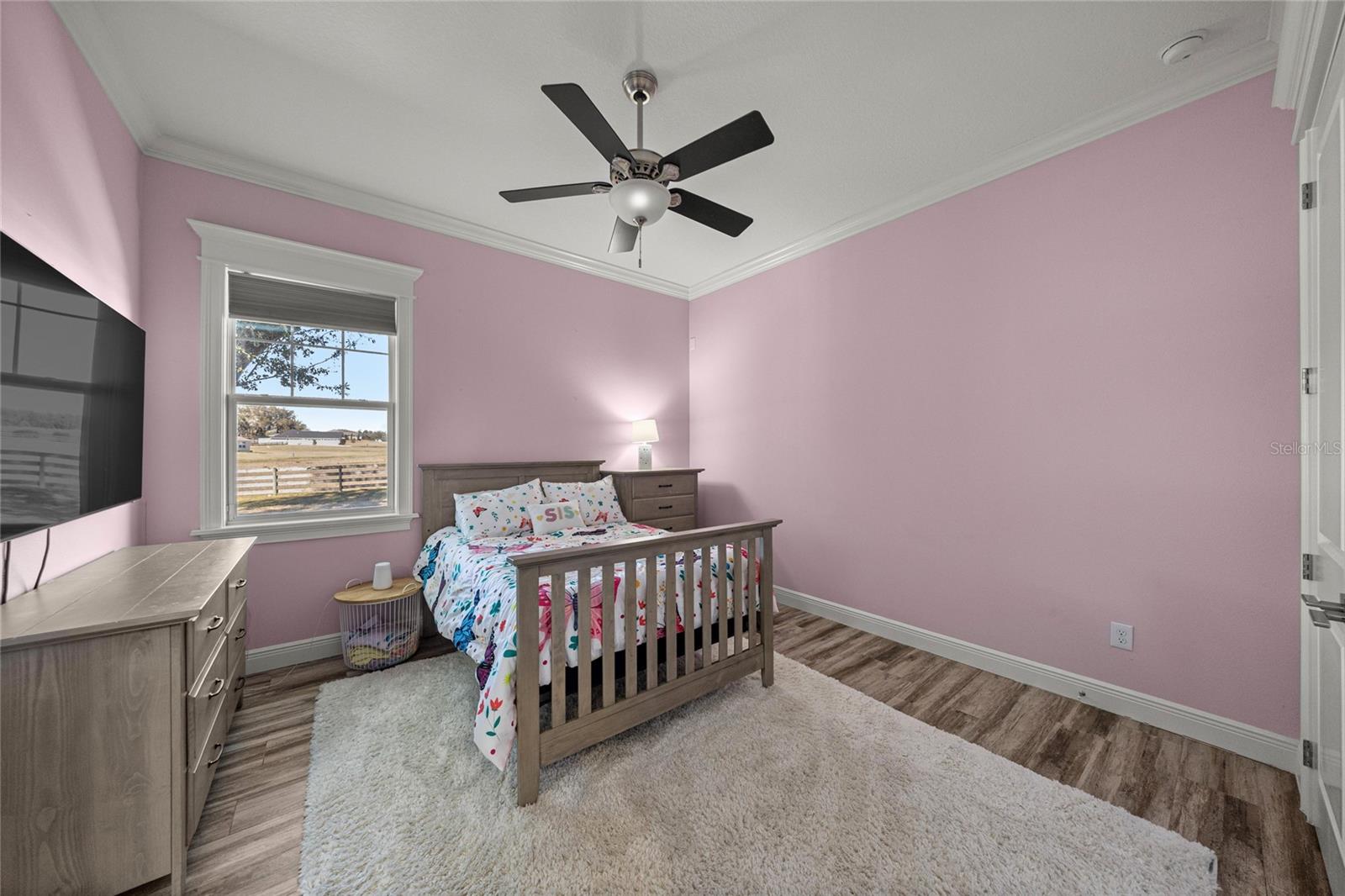 IRISH ACRES - Residential