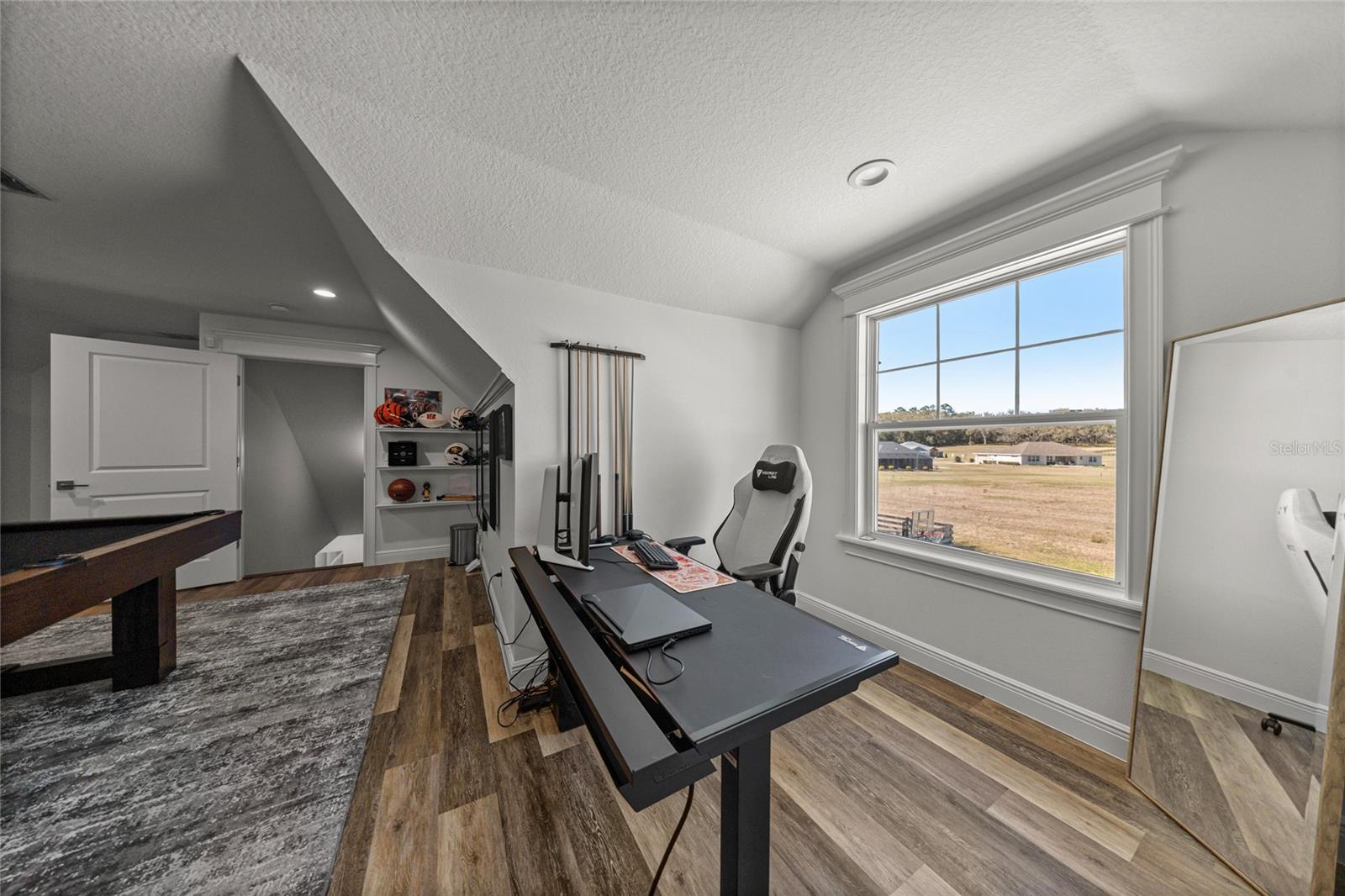 IRISH ACRES - Residential