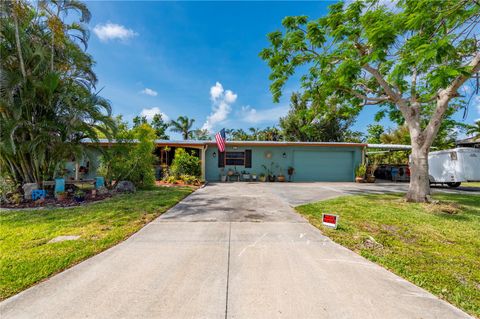 611 BONITA COURT PUNTA GORDA FL 33950