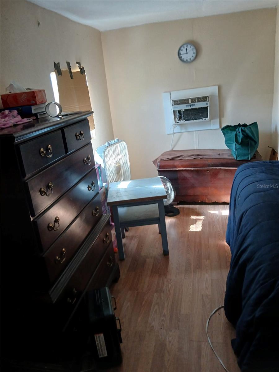 LAKEVIEW PARK - Residential