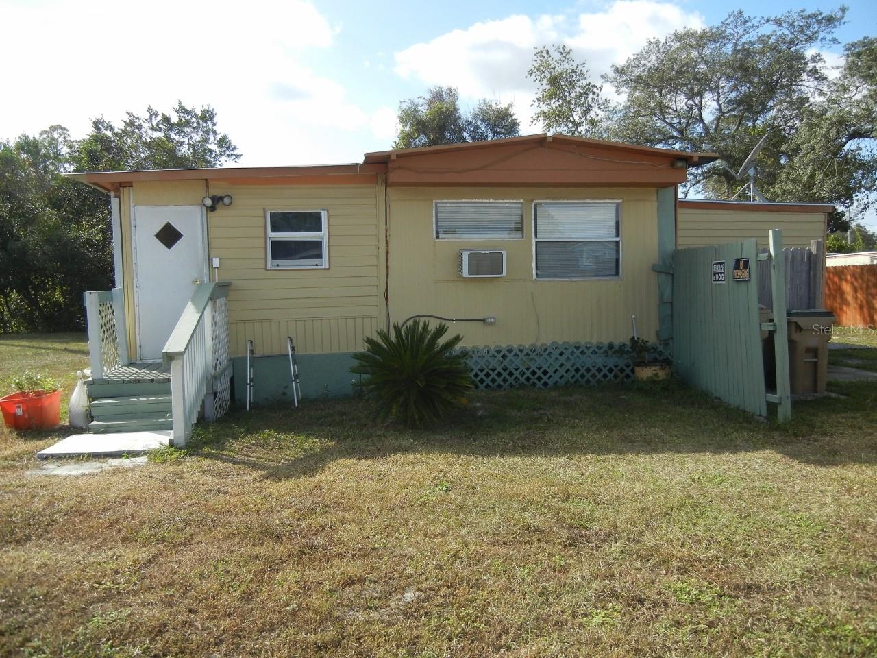 LAKEVIEW PARK - Residential