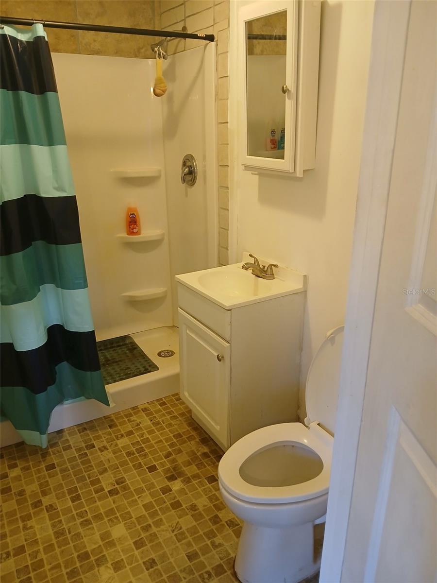 LAKEVIEW PARK - Residential