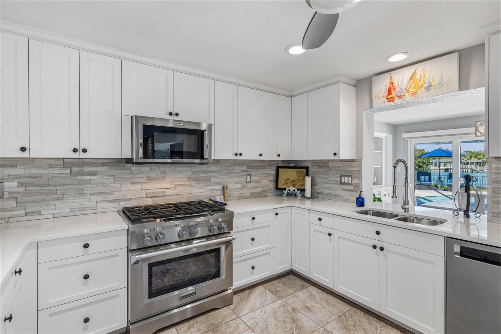 BROADWATER UNIT 2 BLK N - Residential