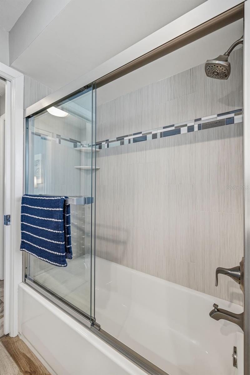 BROADWATER UNIT 2 BLK N - Residential