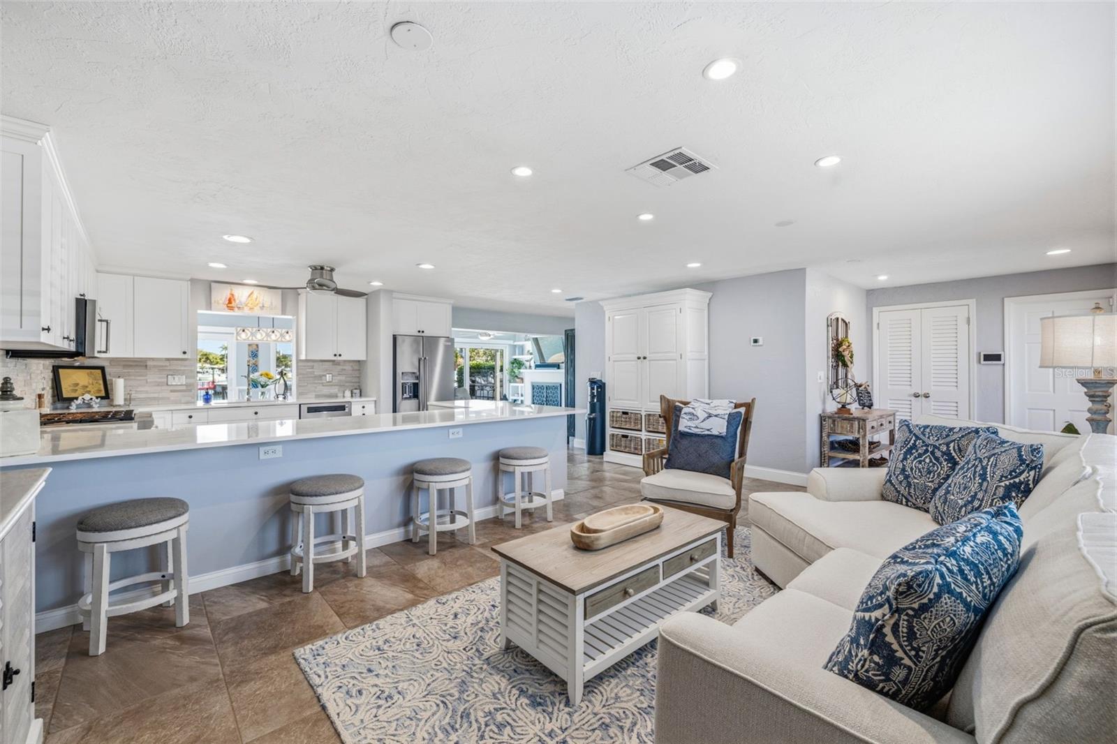 BROADWATER UNIT 2 BLK N - Residential