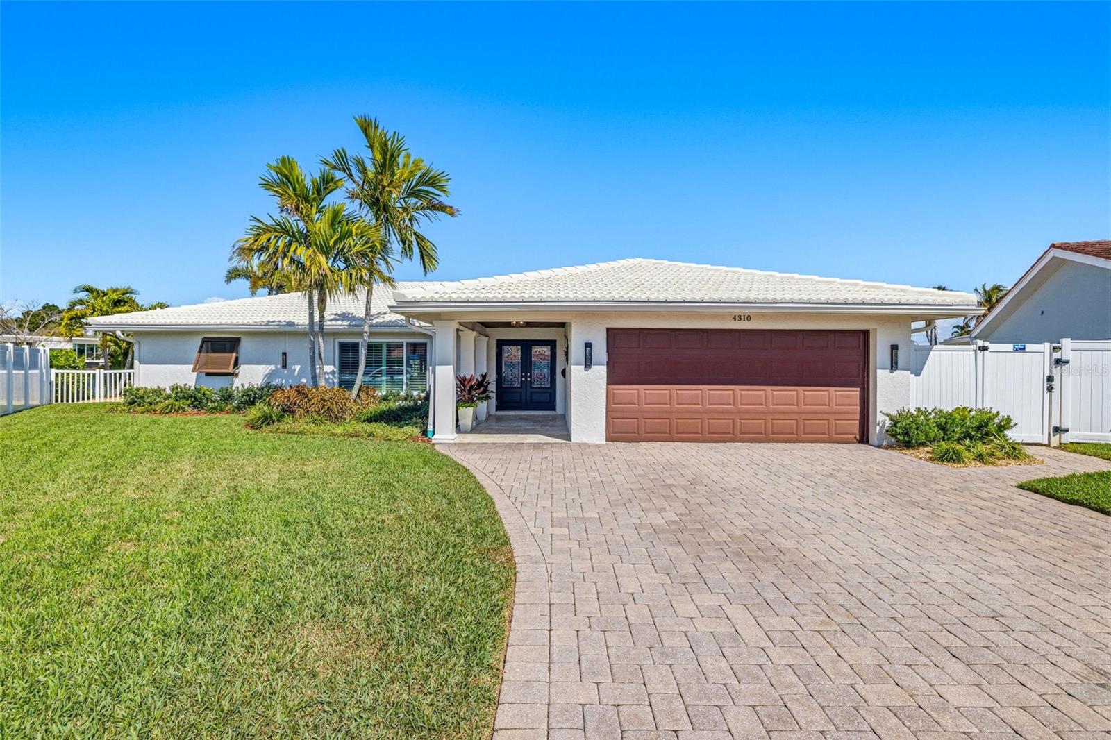 BROADWATER UNIT 2 BLK N - Residential