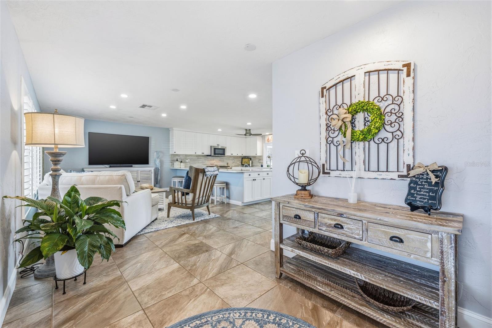 BROADWATER UNIT 2 BLK N - Residential