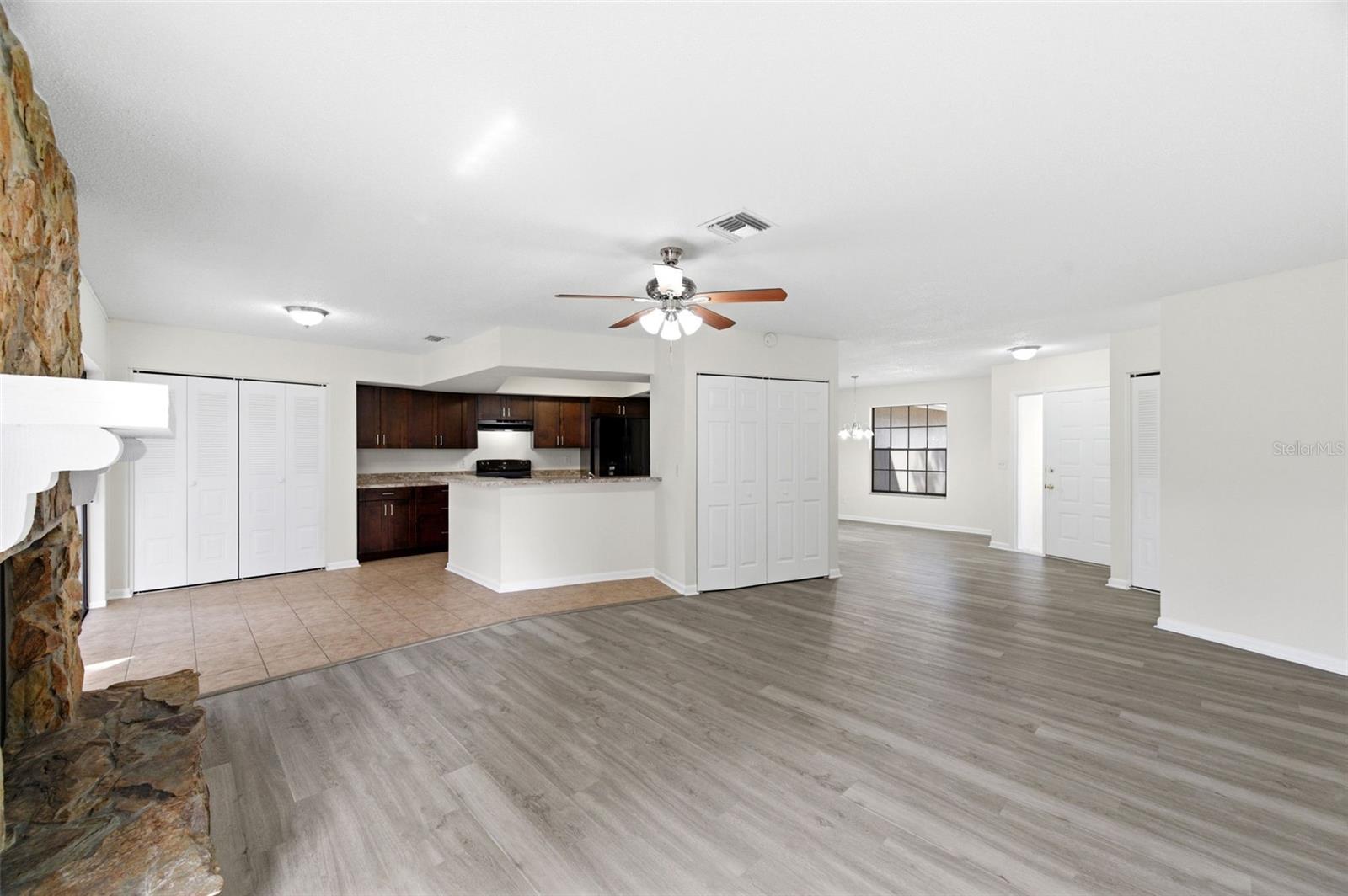 BLOOMINGDALE SEC C UNIT 2 - Residential