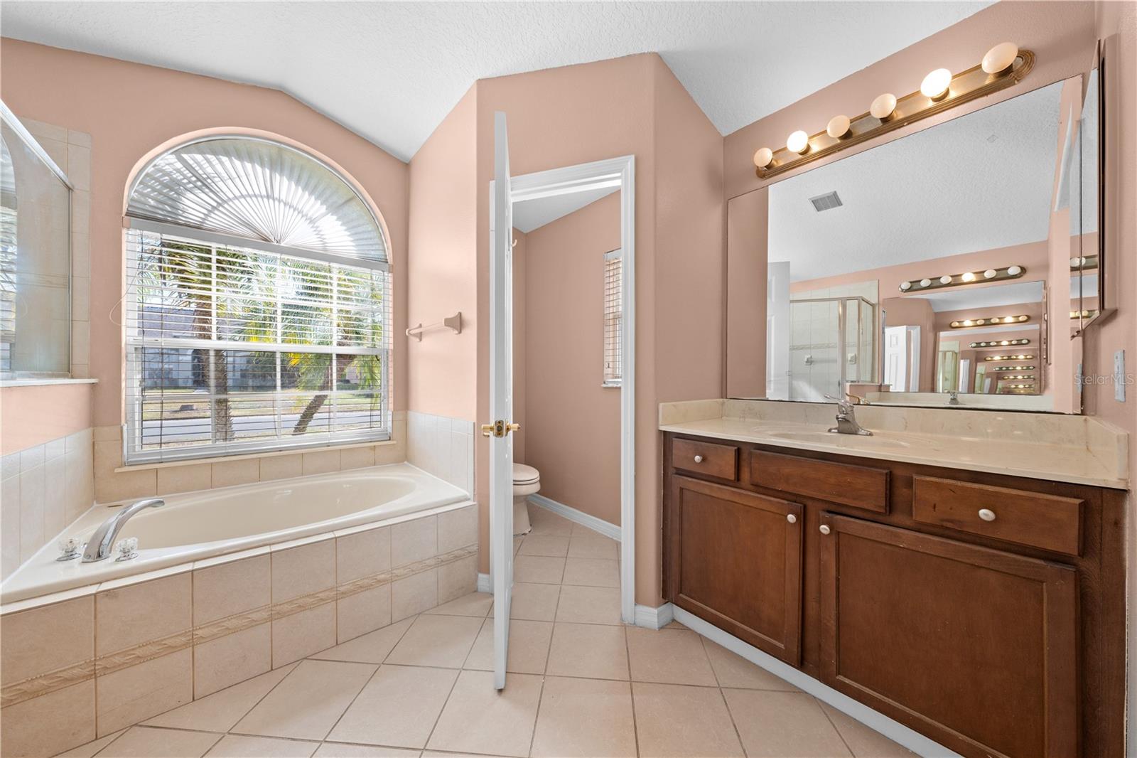 SOUTHPORT BAY - Residential Lease