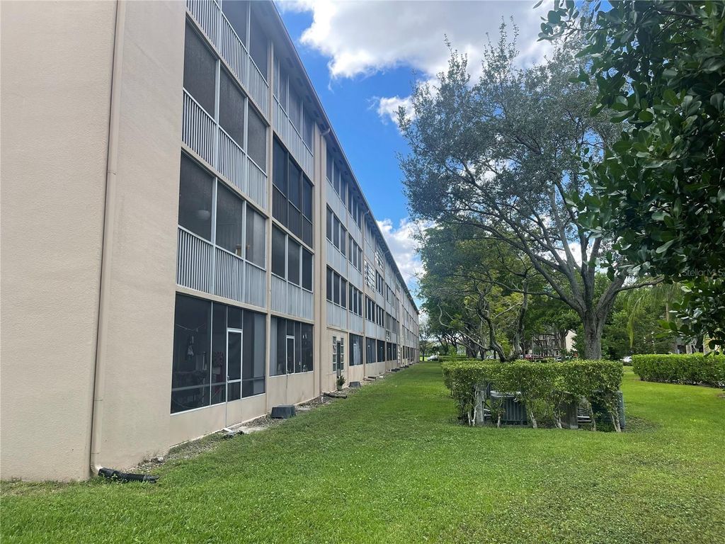 Photo of 13455 SW 9th Court #112J, Pembroke Pines, FL 33027 (MLS # O6353634)