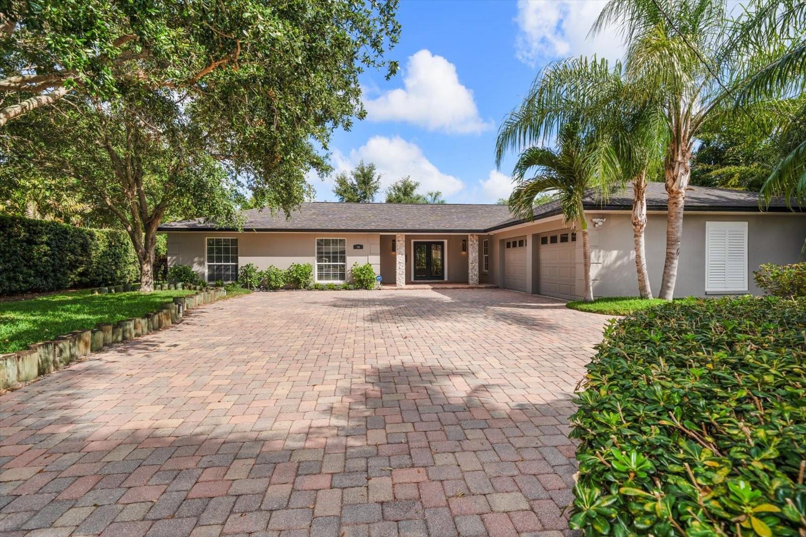 16 HIBISCUS ROAD