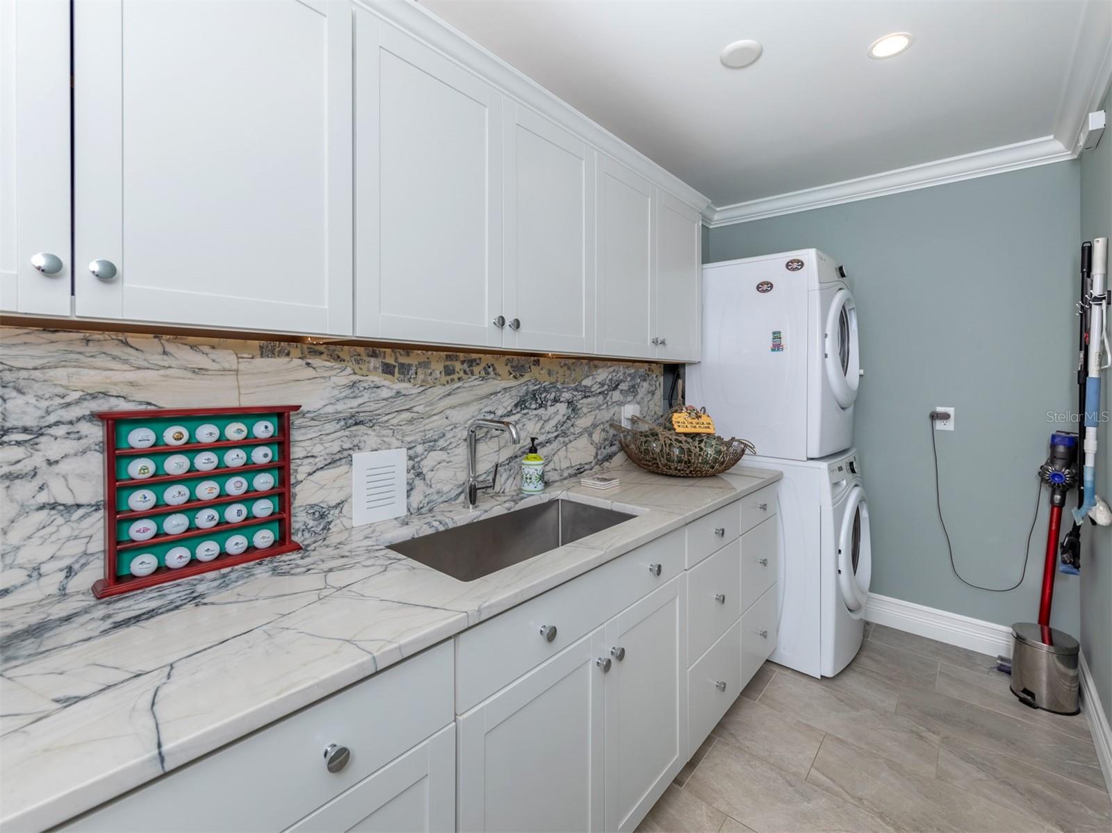 PHILLIPPI GARDENS 01 - Residential