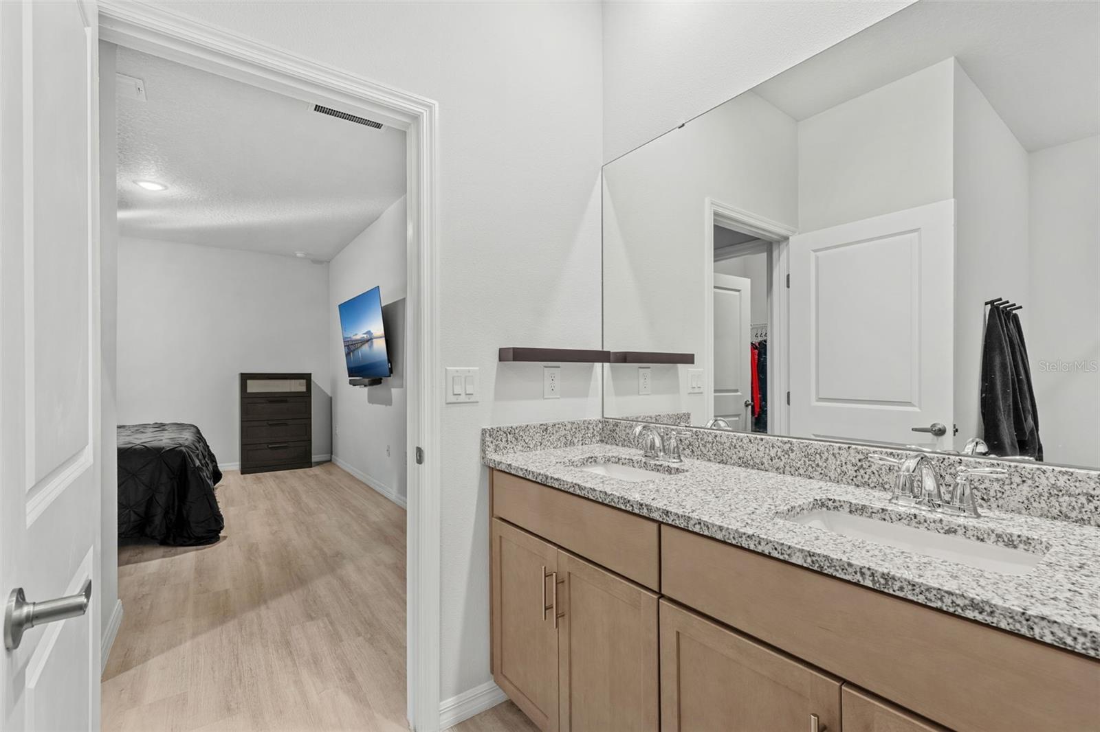 PORT MALABAR UNIT 20 - Residential