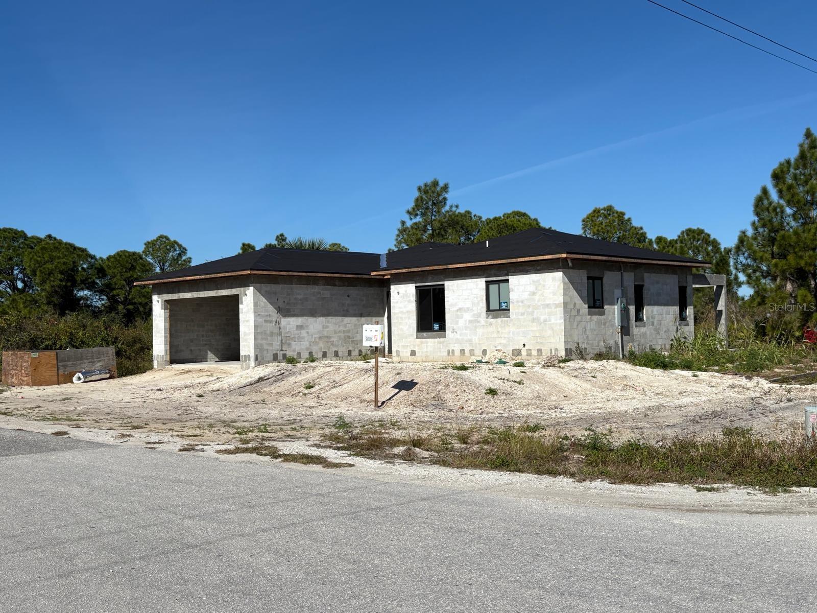 LEHIGH ACRES - Residential