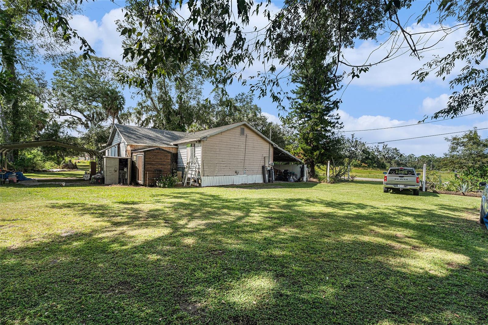UNPLATTED - Residential