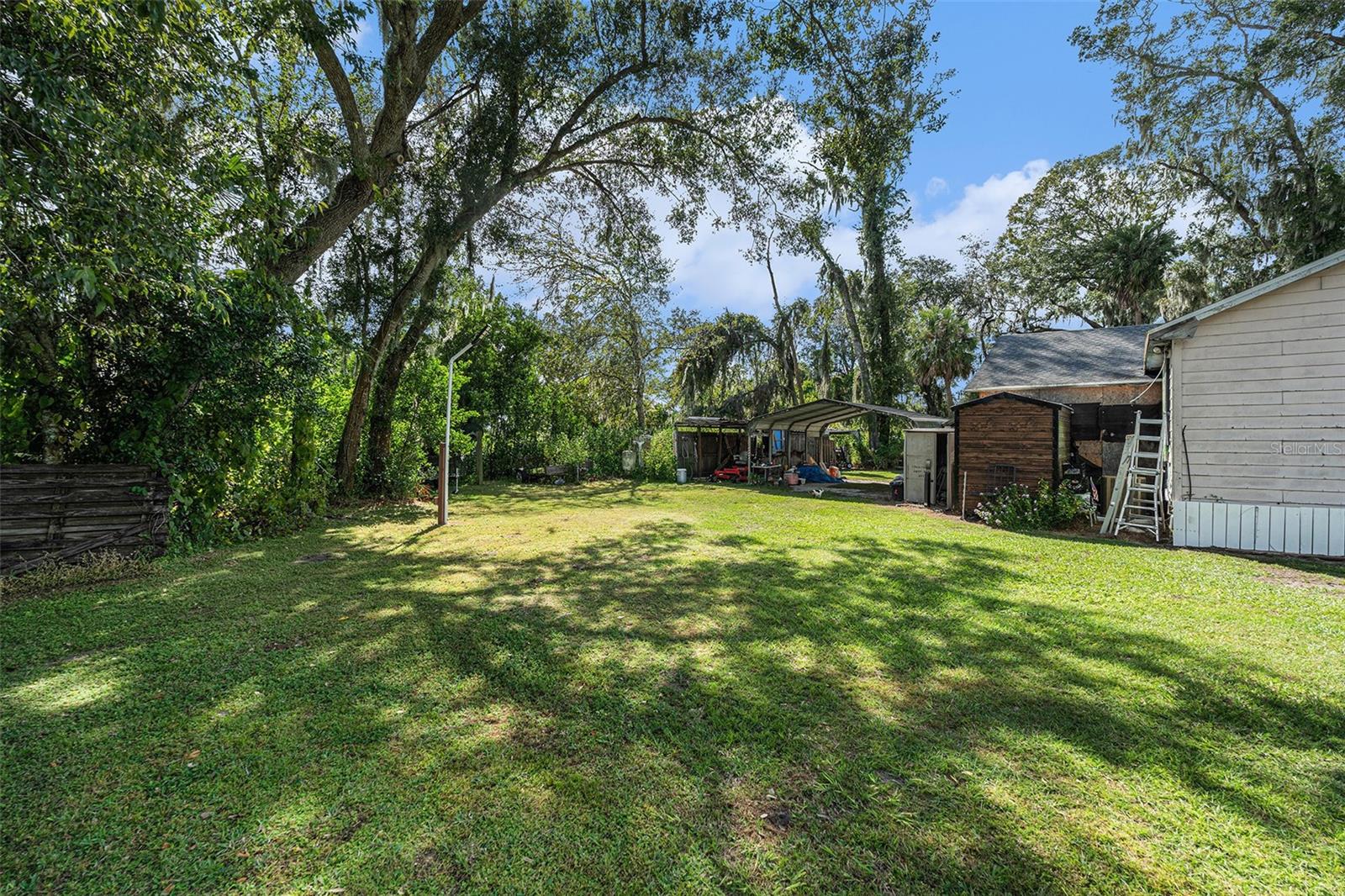 UNPLATTED - Residential