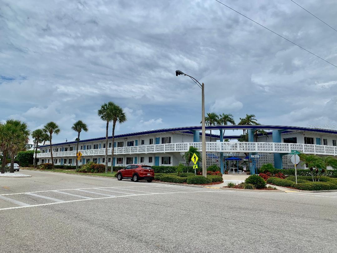 475 BENJAMIN FRANKLIN DRIVE 202
